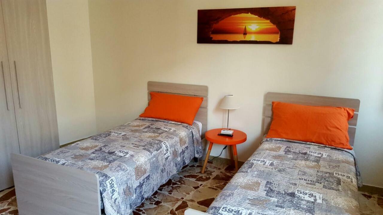 Appartement Casa Dany&Olga à Giardini-Naxos Extérieur photo