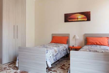 Appartement Casa Dany&Olga à Giardini-Naxos Extérieur photo