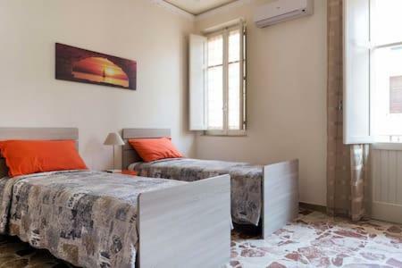 Appartement Casa Dany&Olga à Giardini-Naxos Extérieur photo